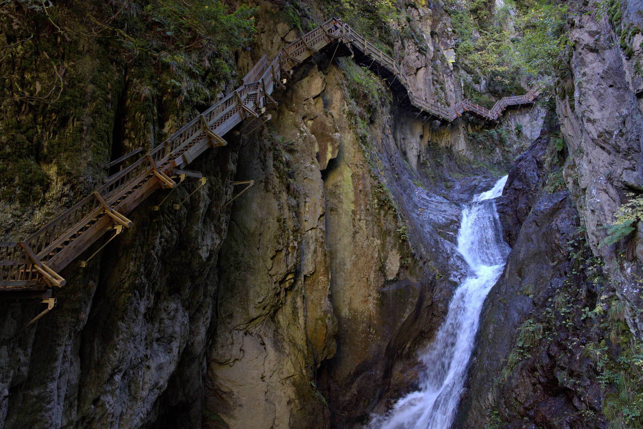 Enter the Durnand Gorges